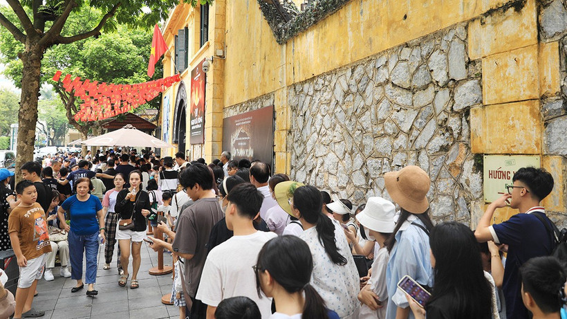 Cảnh báo các “chiêu trò lừa đảo mới” mùa du lịch cao điểm